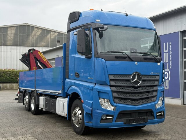Mercedes-Benz ACTROS 2545 6x2 Pritsche Kran Palfinger PK20001K - Kraanwagen: afbeelding 1 Mercedes-Benz ACTROS 2545 6x2 Pritsche Kran Palfinger PK20001K - Kraanwagen: afbeelding 1