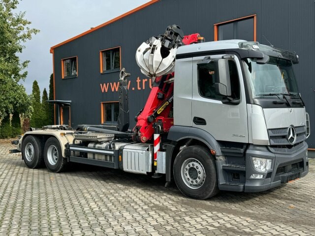 Mercedes-Benz ACTROS 2546 6x2 Abrollkip Kran Palfinger Q150Z95 - Haakarmsysteem vrachtwagen, Kraanwagen: afbeelding 1 Mercedes-Benz ACTROS 2546 6x2 Abrollkip Kran Palfinger Q150Z95 - Haakarmsysteem vrachtwagen, Kraanwagen: afbeelding 1