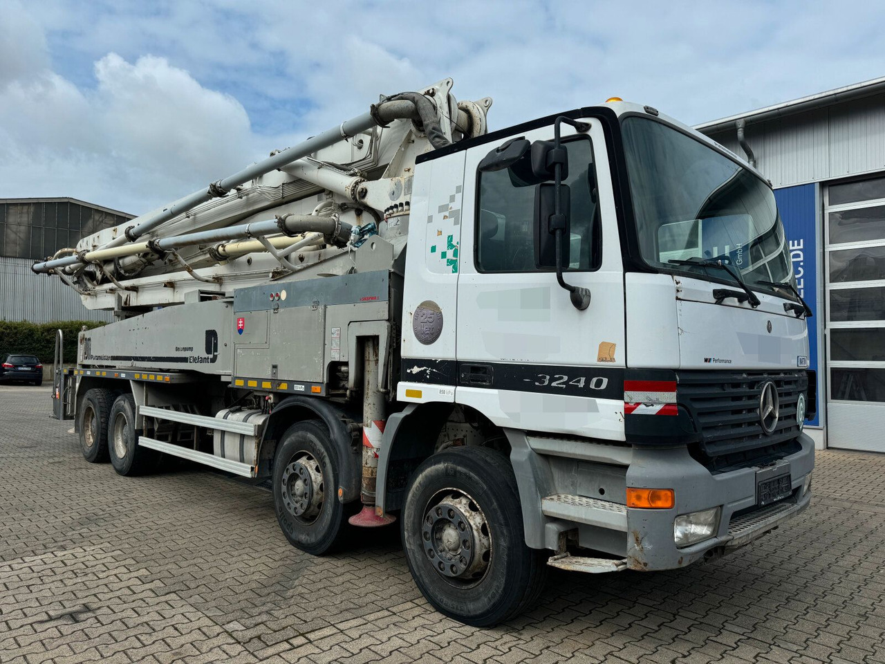 Mercedes-Benz ACTROS 3240 8x4 Betonpumpe PUTZMEISTER BSF 42 M - Betonpomp: afbeelding 1 Mercedes-Benz ACTROS 3240 8x4 Betonpumpe PUTZMEISTER BSF 42 M - Betonpomp: afbeelding 1
