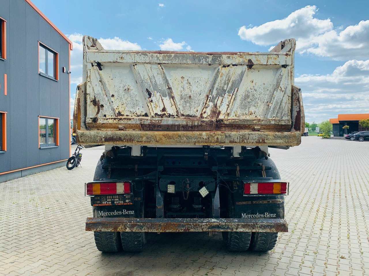Mercedes-Benz ACTROS 4144 8x8 EURO4 DSK Meiller - Kipper vrachtwagen: afbeelding 5 Mercedes-Benz ACTROS 4144 8x8 EURO4 DSK Meiller - Kipper vrachtwagen: afbeelding 5