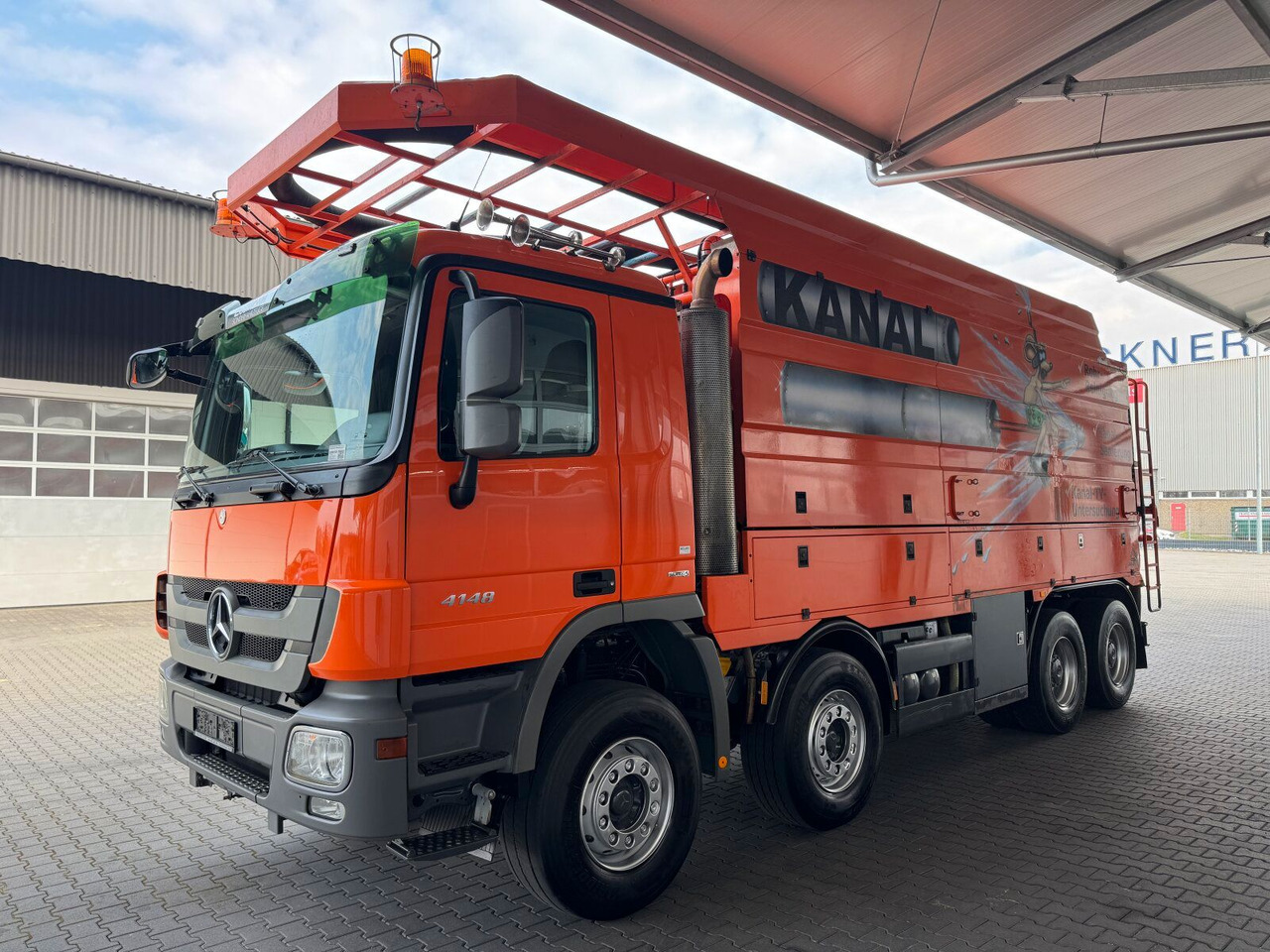 Mercedes-Benz ACTROS 4148 8x4 Kanalreiniger & Wasserrückgewinn - Vacuümwagen: afbeelding 2 Mercedes-Benz ACTROS 4148 8x4 Kanalreiniger & Wasserrückgewinn - Vacuümwagen: afbeelding 2