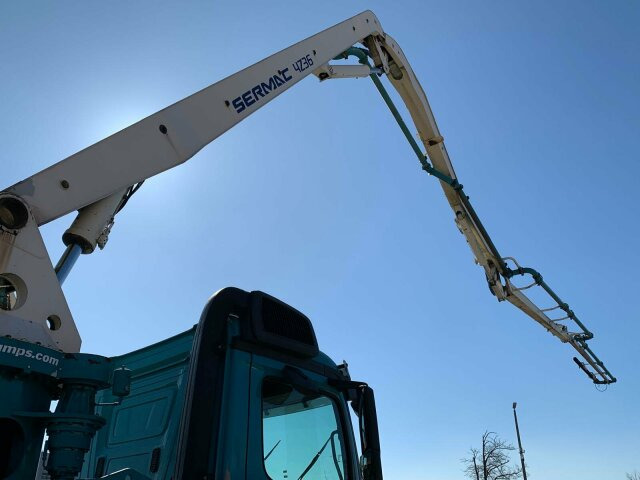 Mercedes-Benz AROCS 2636 6x4 Euro 6 Betonpumpe SERMAC 4Z36 - Betonpomp: afbeelding 2 Mercedes-Benz AROCS 2636 6x4 Euro 6 Betonpumpe SERMAC 4Z36 - Betonpomp: afbeelding 2