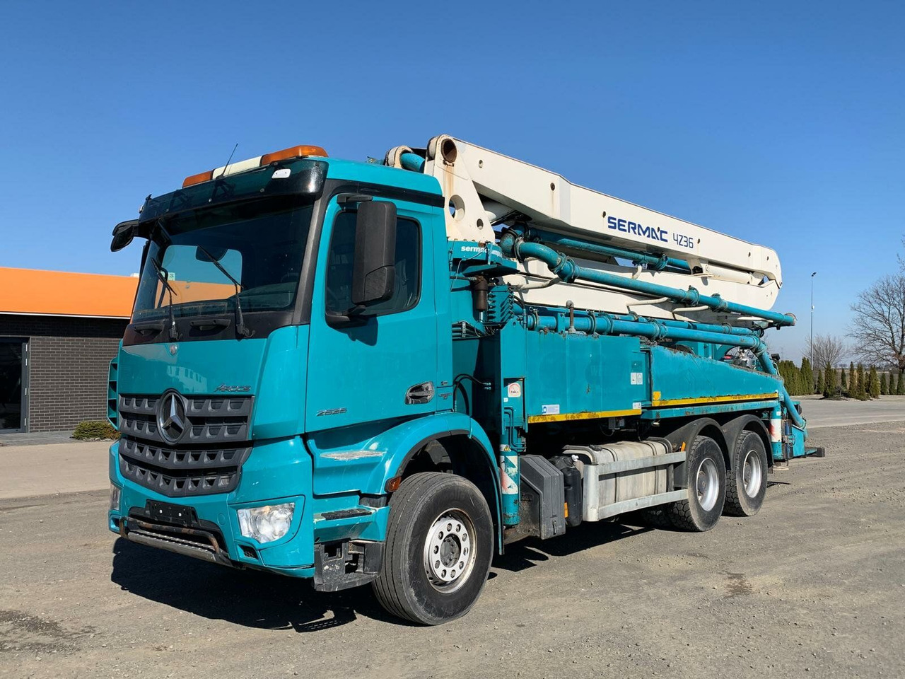 Mercedes-Benz AROCS 2636 6x4 Euro 6 Betonpumpe SERMAC 4Z36 - Betonpomp: afbeelding 1 Mercedes-Benz AROCS 2636 6x4 Euro 6 Betonpumpe SERMAC 4Z36 - Betonpomp: afbeelding 1