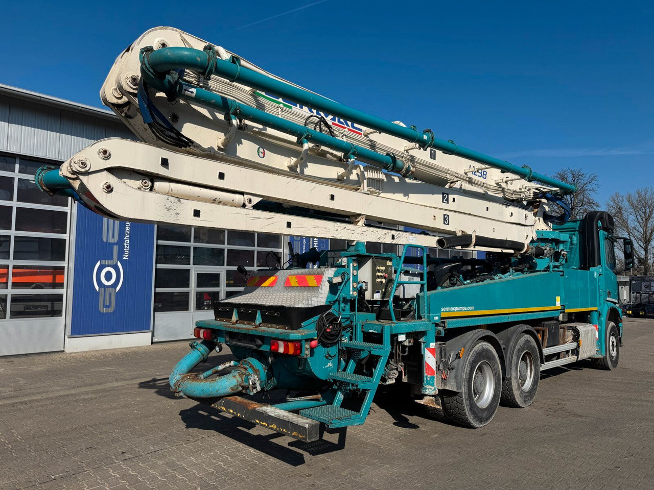 Mercedes-Benz AROCS 2836 6x4 Euro 6 Betonpumpe SERMAC 4Z38 - Betonpomp: afbeelding 4 Mercedes-Benz AROCS 2836 6x4 Euro 6 Betonpumpe SERMAC 4Z38 - Betonpomp: afbeelding 4