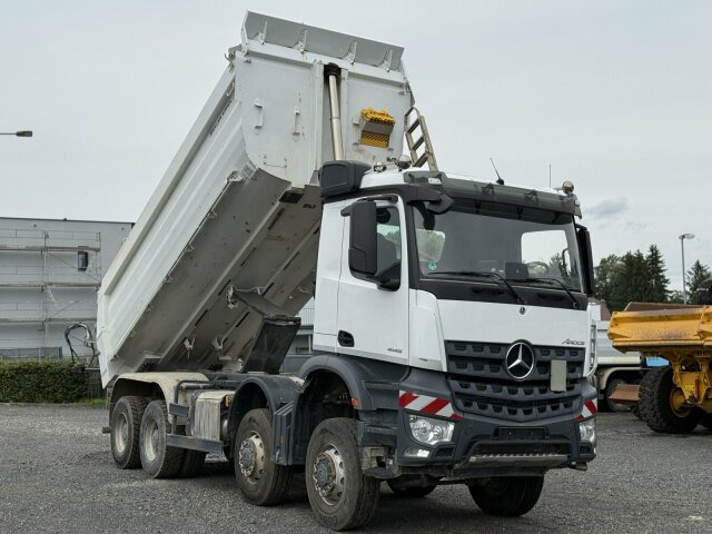 Kipper vrachtwagen Mercedes-Benz AROCS 4145 8x8 Meiller Muldenkipper: afbeelding 8