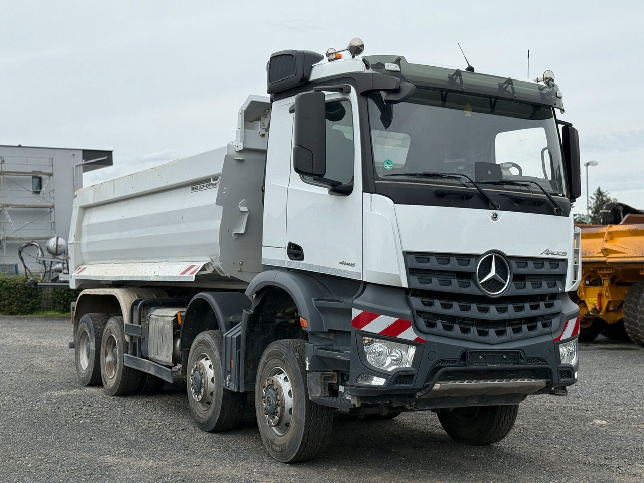 Mercedes-Benz AROCS 4145 8x8 Meiller Muldenkipper - Portaalarmsysteem vrachtwagen: afbeelding 1 Mercedes-Benz AROCS 4145 8x8 Meiller Muldenkipper - Portaalarmsysteem vrachtwagen: afbeelding 1