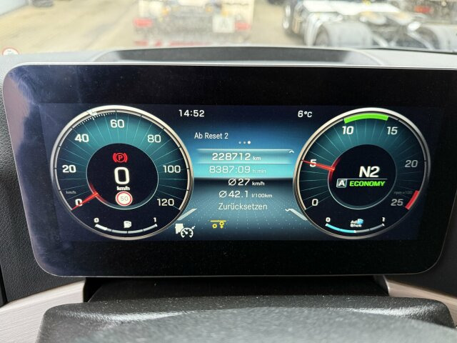 Mercedes-Benz Actros 2563 6x2 Euro 6 Abrollkipper Hyva 20-57-S - Chassis vrachtwagen: afbeelding 3 Mercedes-Benz Actros 2563 6x2 Euro 6 Abrollkipper Hyva 20-57-S - Chassis vrachtwagen: afbeelding 3