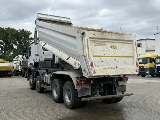 Mercedes-Benz Arocs 4145 8x8 Muldenkipper MEILLER - Kipper vrachtwagen: afbeelding 2 Mercedes-Benz Arocs 4145 8x8 Muldenkipper MEILLER - Kipper vrachtwagen: afbeelding 2