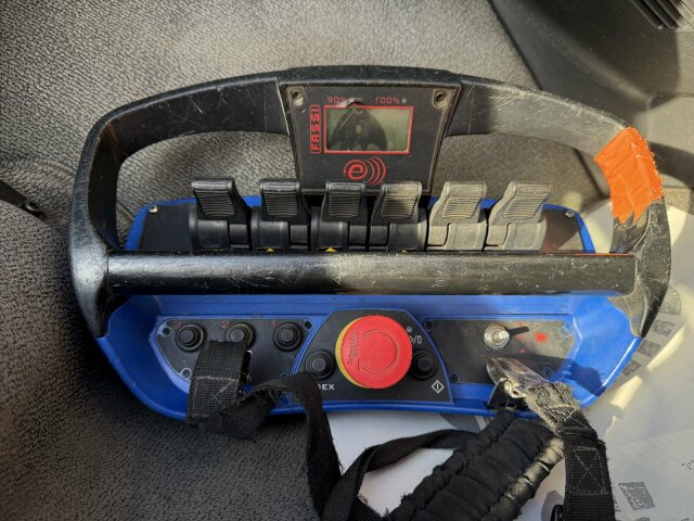 Renault Premium Lander Pritsche mit Kran FASSI - Kraanwagen, Vrachtwagen met open laadbak: afbeelding 5 Renault Premium Lander Pritsche mit Kran FASSI - Kraanwagen, Vrachtwagen met open laadbak: afbeelding 5