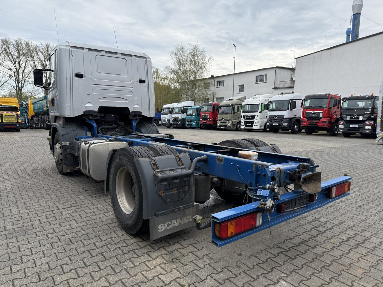 Scania R 420 Tankwagen ADR Fahrgestell Retarder Volluft - Chassis vrachtwagen: afbeelding 5 Scania R 420 Tankwagen ADR Fahrgestell Retarder Volluft - Chassis vrachtwagen: afbeelding 5