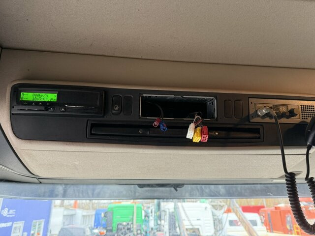 Scania R560 6x4 Holztransport Kran LOGLIFT HIAB 140S79R - Houttransport, Kraanwagen: afbeelding 5 Scania R560 6x4 Holztransport Kran LOGLIFT HIAB 140S79R - Houttransport, Kraanwagen: afbeelding 5