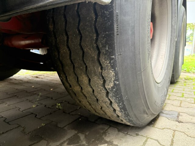 Spitzer SF 2754 / 4P liegend Silo 55 m3 - Bulkoplegger: afbeelding 5 Spitzer SF 2754 / 4P liegend Silo 55 m3 - Bulkoplegger: afbeelding 5