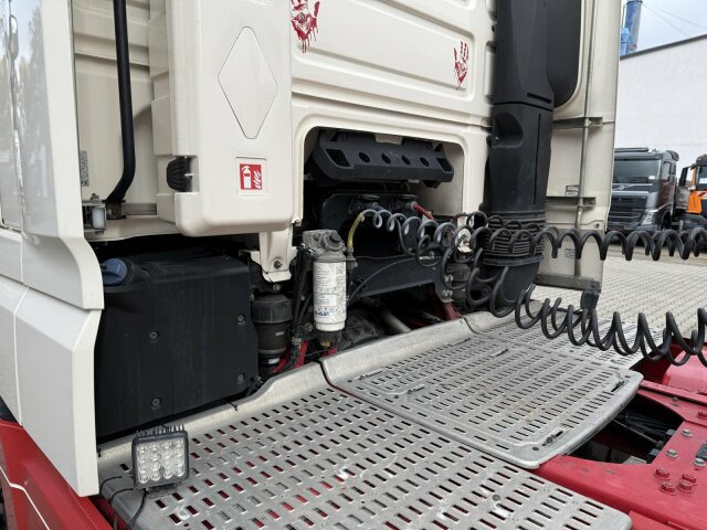 DAF XF480 FT 4x2 SZM Euro 6 ADR - Trekker: afbeelding 4 DAF XF480 FT 4x2 SZM Euro 6 ADR - Trekker: afbeelding 4