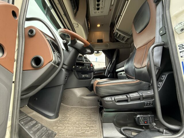 Trekker DAF XF480 FT 4x2 SZM Euro 6 ADR: afbeelding 11 Trekker DAF XF480 FT 4x2 SZM Euro 6 ADR: afbeelding 11