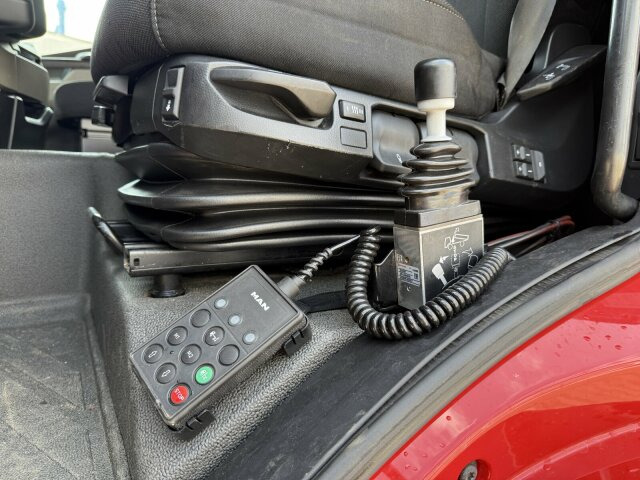 MAN TGS 18.520 4x4 SZM - Kipphyd. Blatt Luft Pritard - Trekker: afbeelding 5 MAN TGS 18.520 4x4 SZM - Kipphyd. Blatt Luft Pritard - Trekker: afbeelding 5