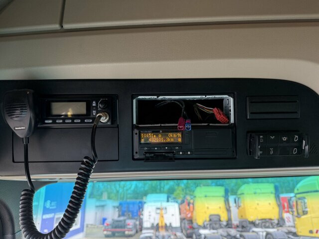 Mercedes-Benz ACTROS 1846 4x4 HAD Euro 6 Kipphydraulik - Trekker: afbeelding 4 Mercedes-Benz ACTROS 1846 4x4 HAD Euro 6 Kipphydraulik - Trekker: afbeelding 4