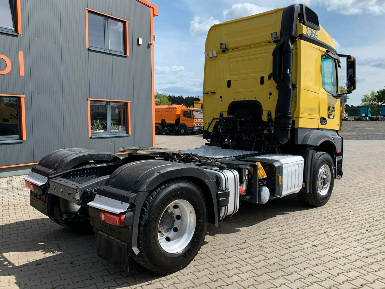 Mercedes-Benz AROCS 1846 4x4 HAD Euro 6 Kipphydraulik - Trekker: afbeelding 3 Mercedes-Benz AROCS 1846 4x4 HAD Euro 6 Kipphydraulik - Trekker: afbeelding 3