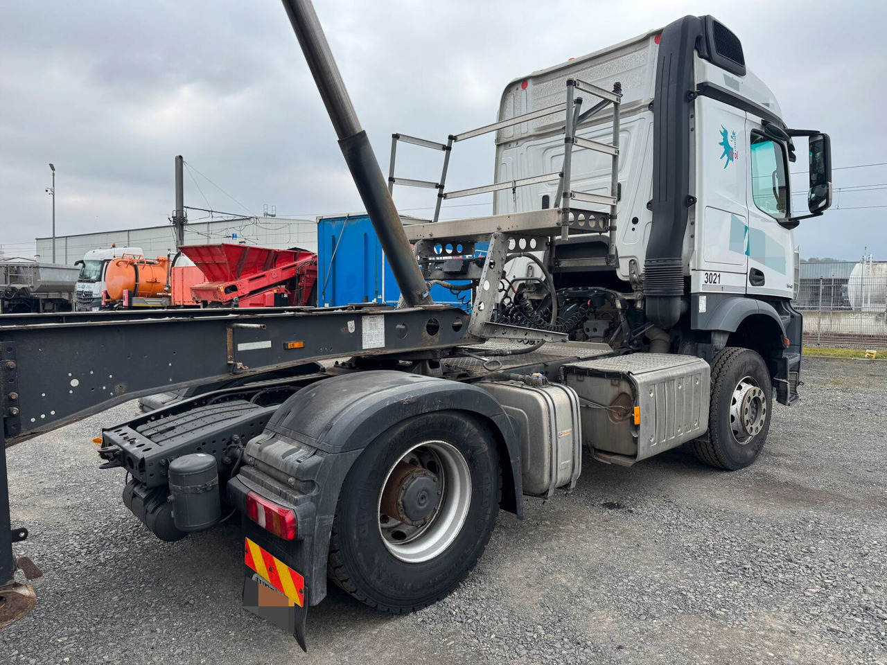 Mercedes-Benz Arocs 1843 4x2 SZM Euro 6 Kipphydraulik - Trekker: afbeelding 4 Mercedes-Benz Arocs 1843 4x2 SZM Euro 6 Kipphydraulik - Trekker: afbeelding 4
