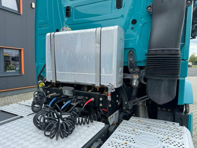 Mercedes-Benz Arocs 2142 4x4H SZM Euro 6 Kipphydraulik - Trekker: afbeelding 4 Mercedes-Benz Arocs 2142 4x4H SZM Euro 6 Kipphydraulik - Trekker: afbeelding 4