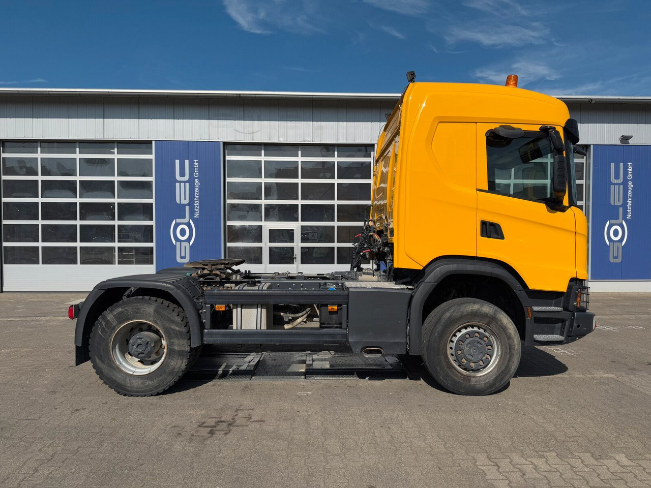 Scania G450 XT 4x4 Euro 6 SZM Kipphydraulik Blatt/ Luft - Trekker: afbeelding 2 Scania G450 XT 4x4 Euro 6 SZM Kipphydraulik Blatt/ Luft - Trekker: afbeelding 2