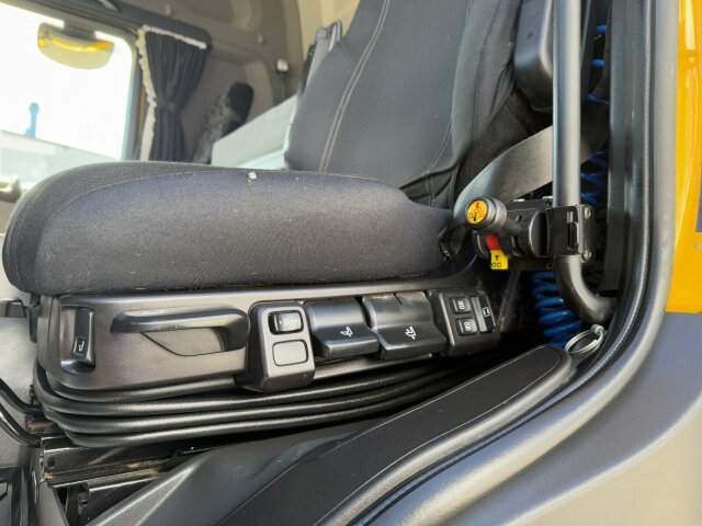 Scania G450 XT 4x4 Euro 6 SZM Kipphydraulik Blatt/ Luft - Trekker: afbeelding 5 Scania G450 XT 4x4 Euro 6 SZM Kipphydraulik Blatt/ Luft - Trekker: afbeelding 5