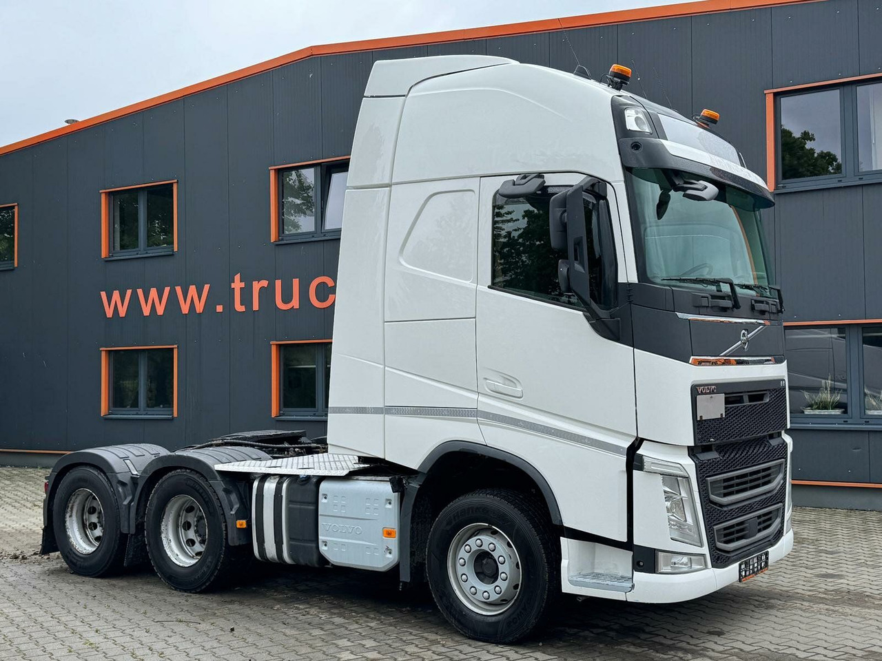 Volvo FH 540 6x4 EURO6 SZM - Trekker: afbeelding 1 Volvo FH 540 6x4 EURO6 SZM - Trekker: afbeelding 1