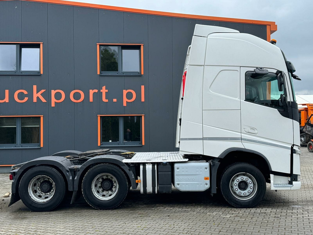 Volvo FH 540 6x4 EURO6 SZM - Trekker: afbeelding 3 Volvo FH 540 6x4 EURO6 SZM - Trekker: afbeelding 3
