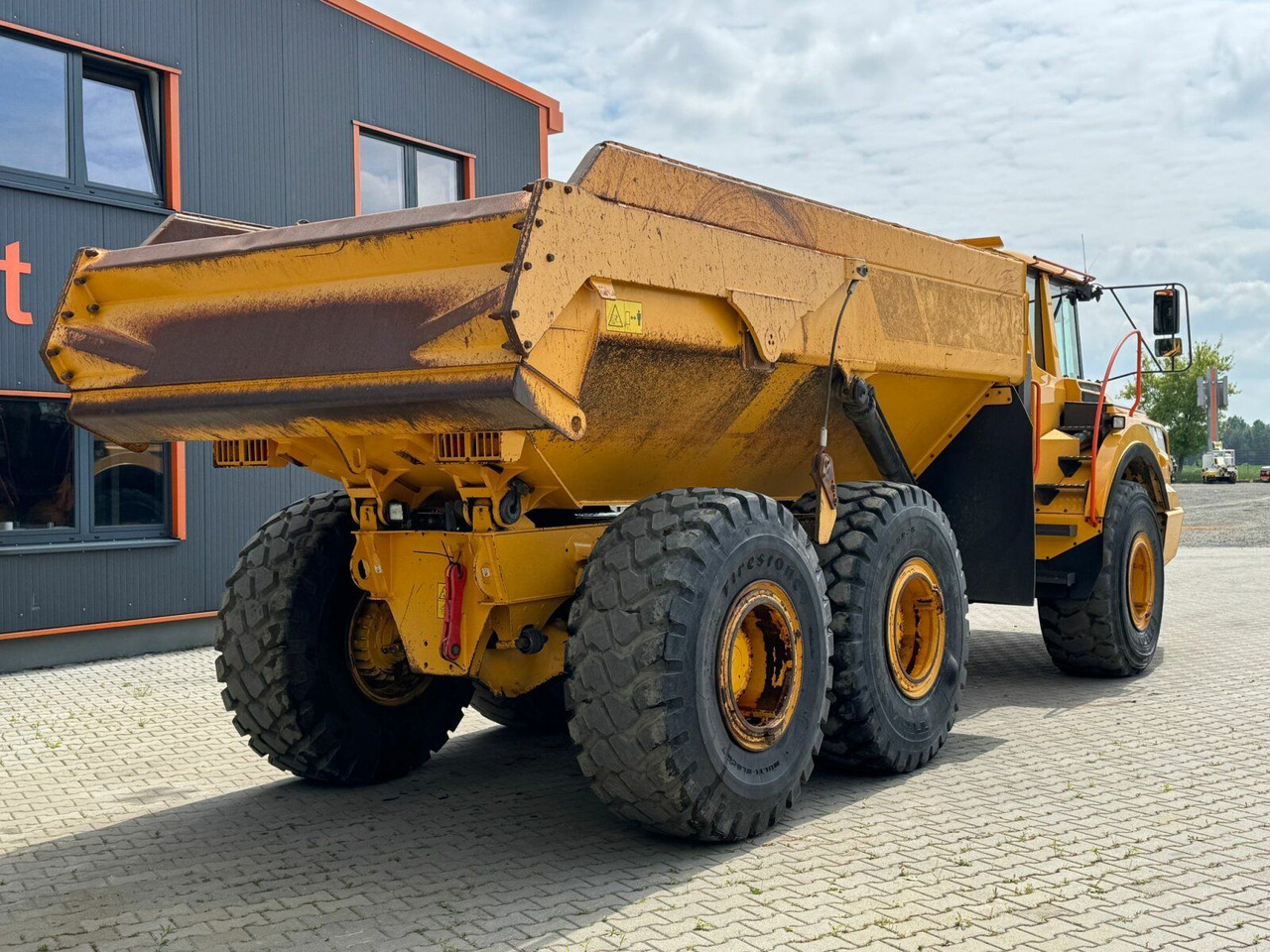 Volvo A25G Dumper 22,5 Ton 11.361 Stunden Volvo A25G Dumper 22,5 Ton 11.361 Stunden - Kiepwagen met knikbesturing: afbeelding 5 Volvo A25G Dumper 22,5 Ton 11.361 Stunden Volvo A25G Dumper 22,5 Ton 11.361 Stunden - Kiepwagen met knikbesturing: afbeelding 5