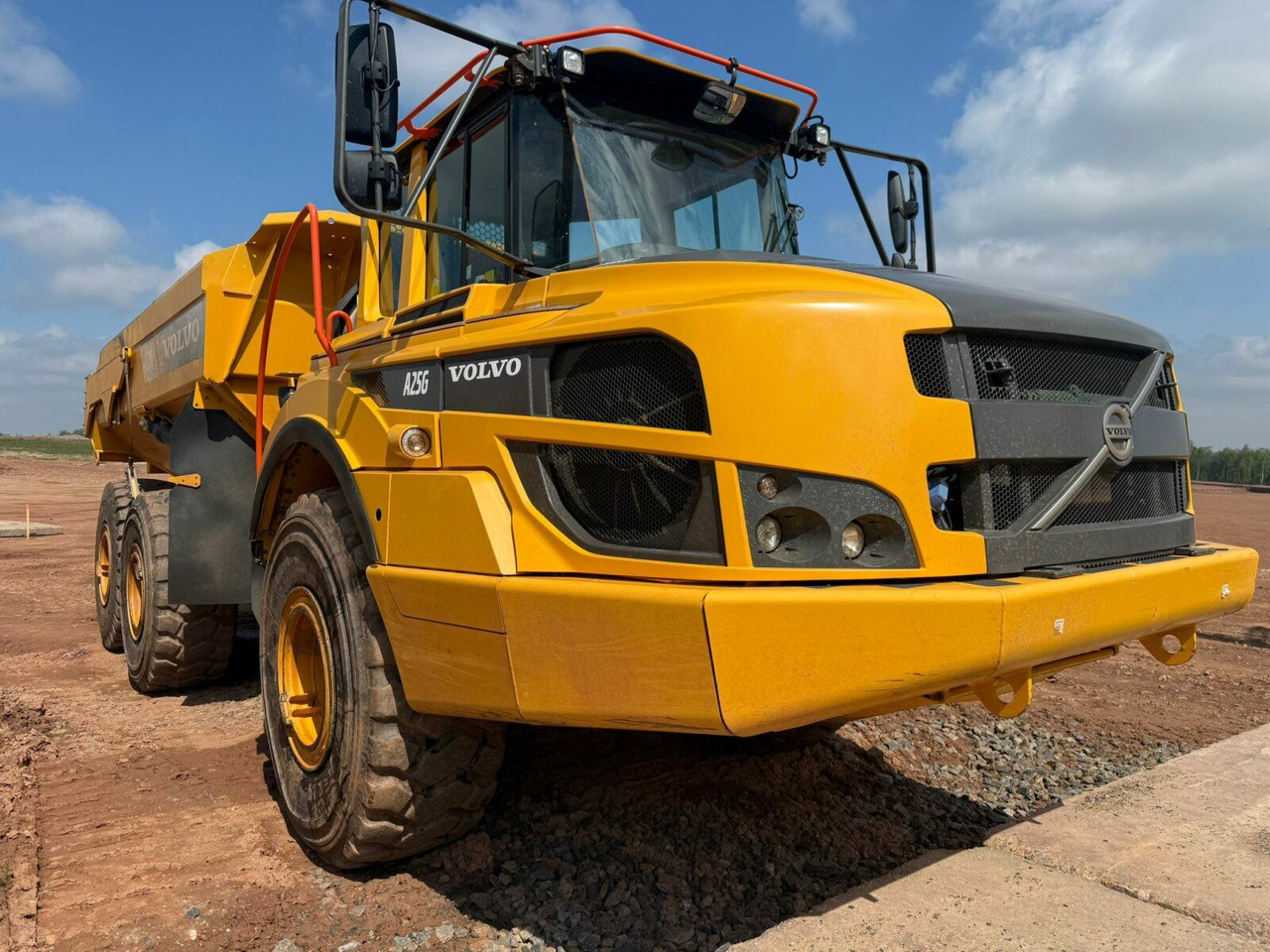 Volvo A25G Dumper 22,7 Ton TOP gepflegt - Kipper vrachtwagen: afbeelding 2 Volvo A25G Dumper 22,7 Ton TOP gepflegt - Kipper vrachtwagen: afbeelding 2