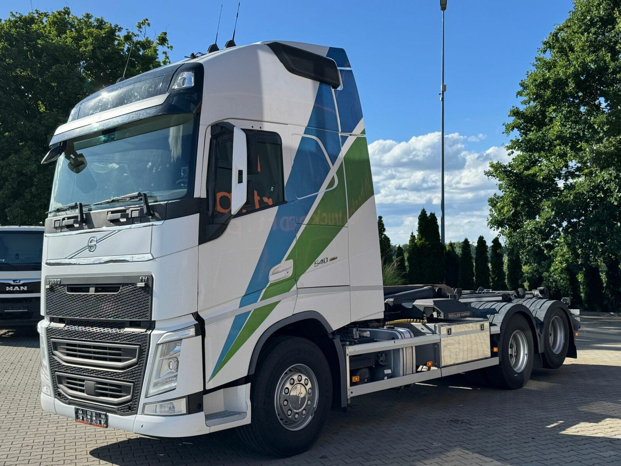 Volvo FH 540 6x2 Abrollkipper MEILLER RK 26.67 - Haakarmsysteem vrachtwagen: afbeelding 2 Volvo FH 540 6x2 Abrollkipper MEILLER RK 26.67 - Haakarmsysteem vrachtwagen: afbeelding 2