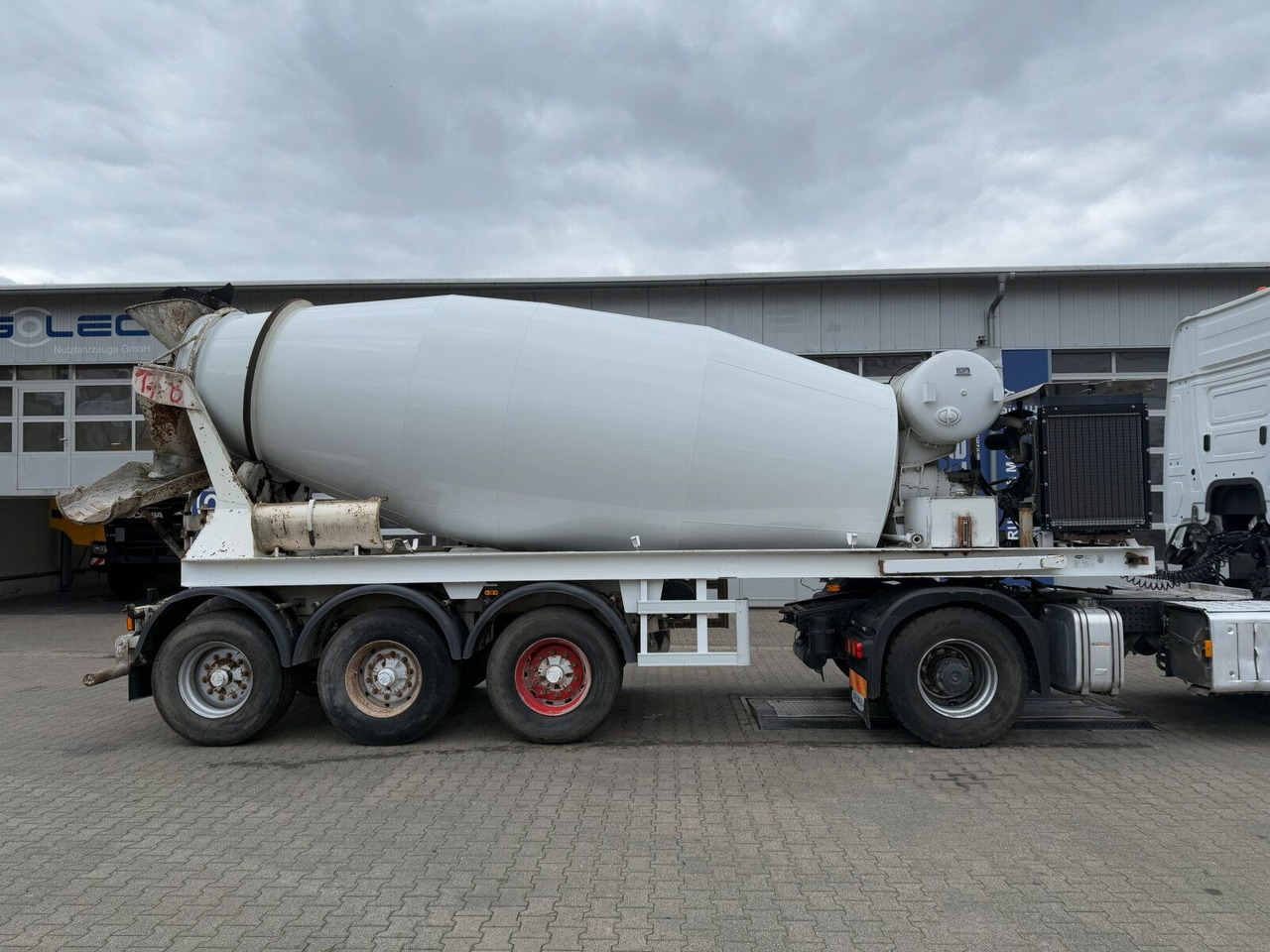 Turbo´s Hoet Betonmisch Auflieger Motor aus 2019 - Vrachtwagen: afbeelding 2 Turbo´s Hoet Betonmisch Auflieger Motor aus 2019 - Vrachtwagen: afbeelding 2