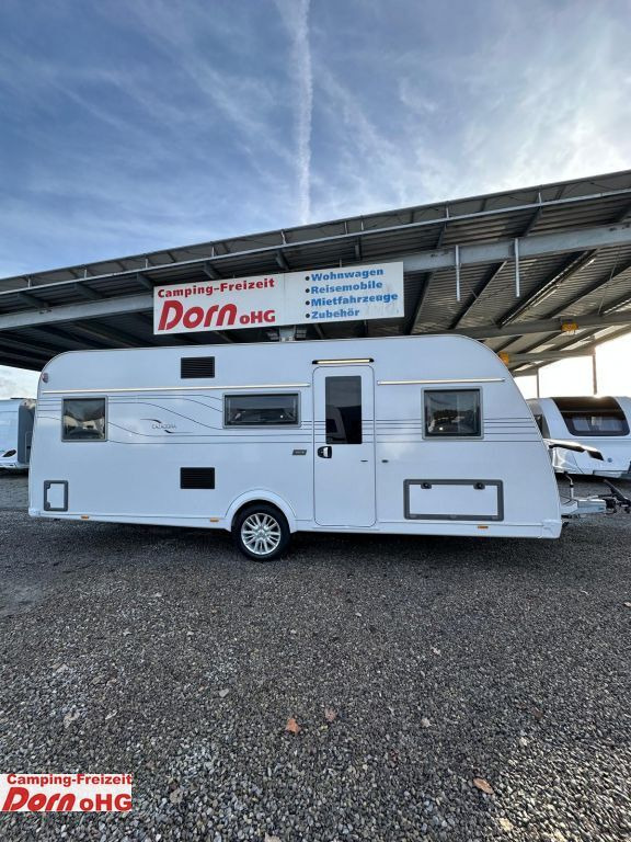 Tabbert Cazadora 550 DMK 2,5 ehem. Messefahrzeug - Caravan: afbeelding 1 Tabbert Cazadora 550 DMK 2,5 ehem. Messefahrzeug - Caravan: afbeelding 1