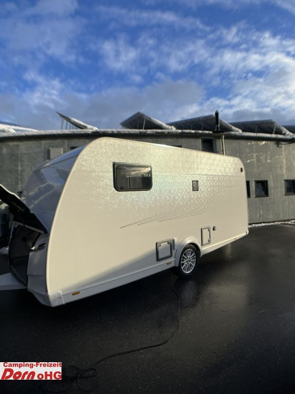 Tabbert Senara 460 E 2,3 2 Pakete Tabbert Senara 460 E 2,3 2 Pakete - Caravan: afbeelding 3 Tabbert Senara 460 E 2,3 2 Pakete Tabbert Senara 460 E 2,3 2 Pakete - Caravan: afbeelding 3