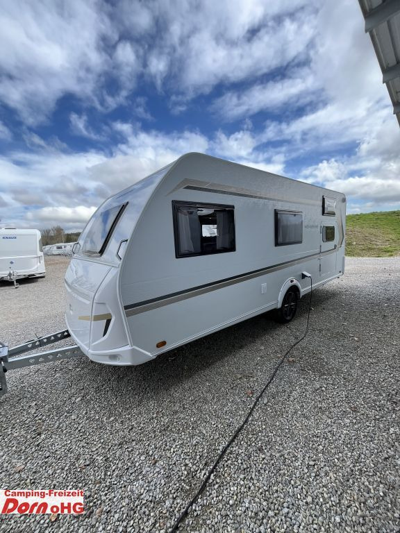 Weinsberg CaraOne 550 QDK Deckenschränke Weinsberg CaraOne 550 QDK Deckenschränke - Caravan: afbeelding 5 Weinsberg CaraOne 550 QDK Deckenschränke Weinsberg CaraOne 550 QDK Deckenschränke - Caravan: afbeelding 5
