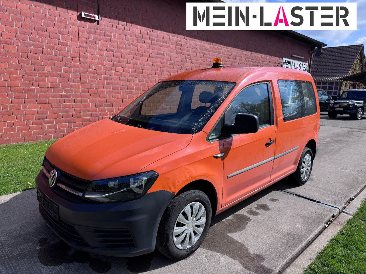 Volkswagen Caddy 2.0 TDI Klima 1. Hand 73.300 km - Personenvervoer: afbeelding 1 Volkswagen Caddy 2.0 TDI Klima 1. Hand 73.300 km - Personenvervoer: afbeelding 1