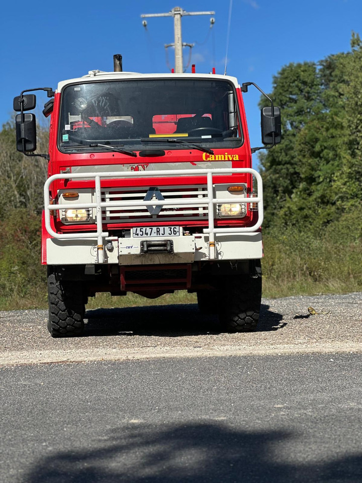 RENAULT M180 - Brandweerwagen: afbeelding 1 RENAULT M180 - Brandweerwagen: afbeelding 1
