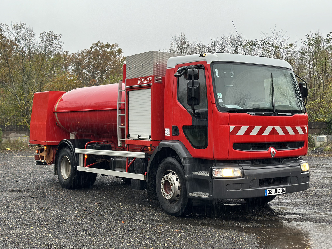 RENAULT PREMIUM - Brandweerwagen: afbeelding 3 RENAULT PREMIUM - Brandweerwagen: afbeelding 3