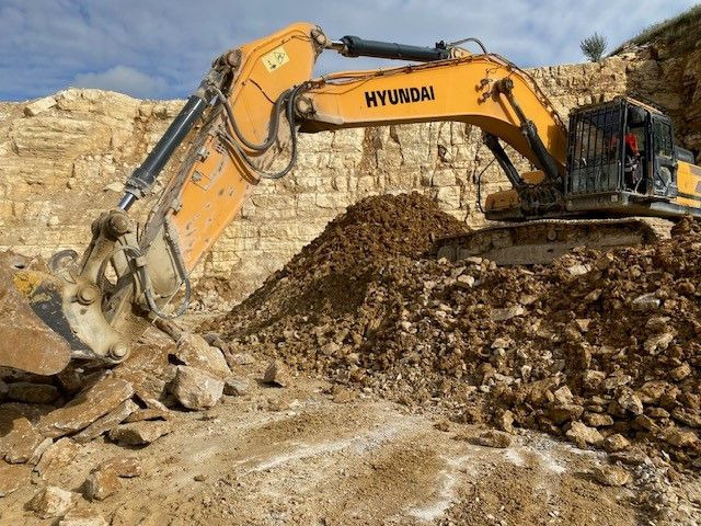 Hyundai HX 480 - Rupsgraafmachine: afbeelding 1 Hyundai HX 480 - Rupsgraafmachine: afbeelding 1