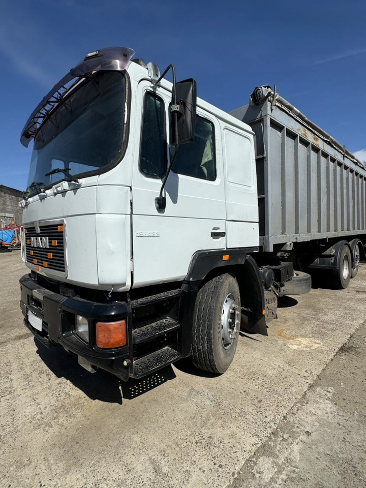 MAN 25.422 - Vrachtwagen met open laadbak: afbeelding 1 MAN 25.422 - Vrachtwagen met open laadbak: afbeelding 1