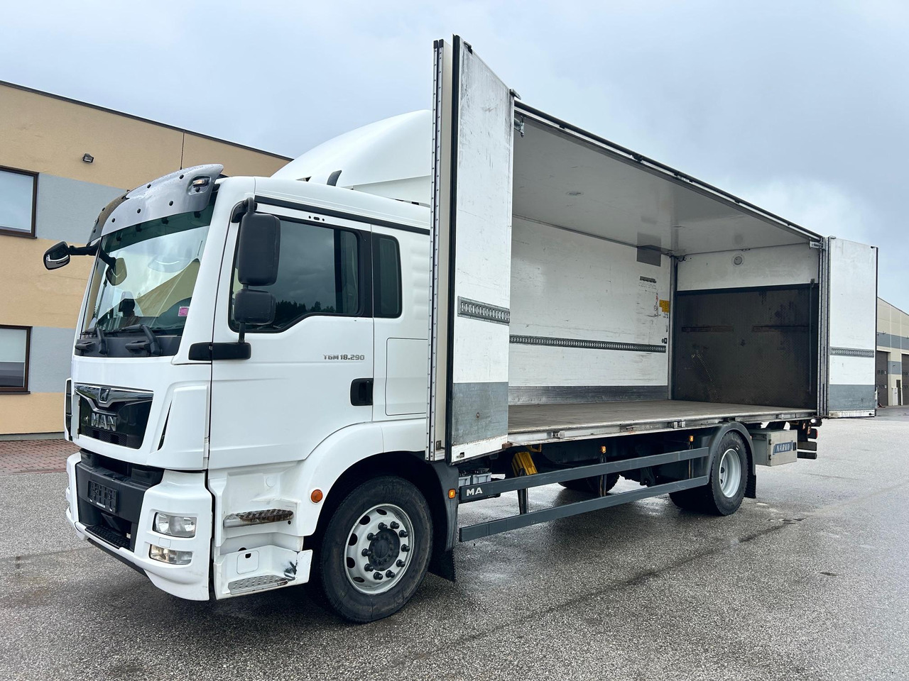 MAN TGM 18.290 - Bakwagen: afbeelding 4 MAN TGM 18.290 - Bakwagen: afbeelding 4