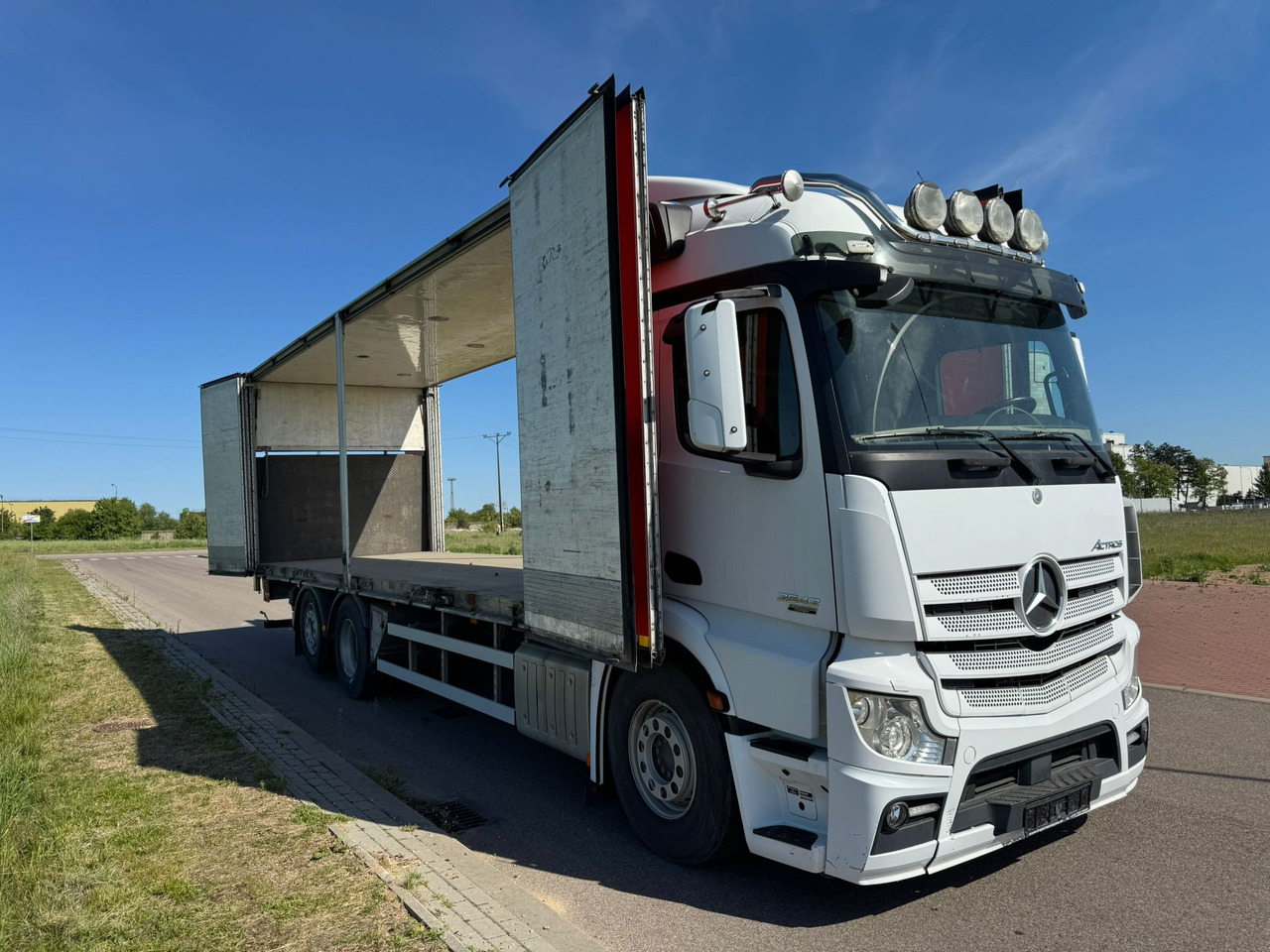 MERCEDES-BENZ ACTROS 2542 - Bakwagen: afbeelding 3 MERCEDES-BENZ ACTROS 2542 - Bakwagen: afbeelding 3