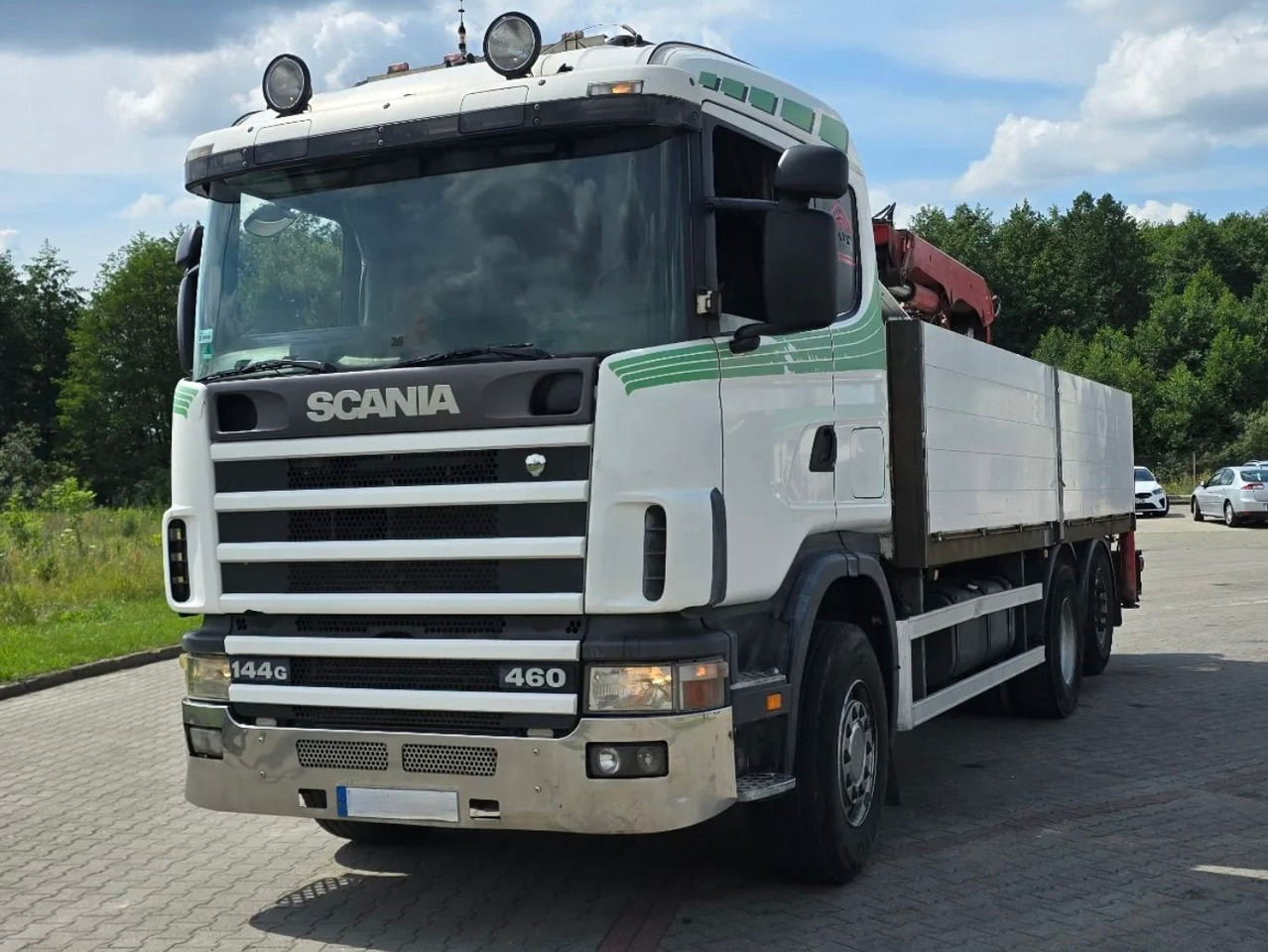 SCANIA 144.460 - Vrachtwagen met open laadbak, Kraanwagen: afbeelding 2 SCANIA 144.460 - Vrachtwagen met open laadbak, Kraanwagen: afbeelding 2