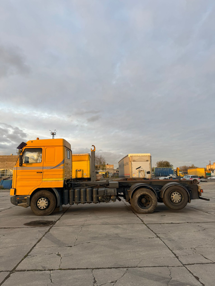 SCANIA 113M 380 - Trekker: afbeelding 4 SCANIA 113M 380 - Trekker: afbeelding 4