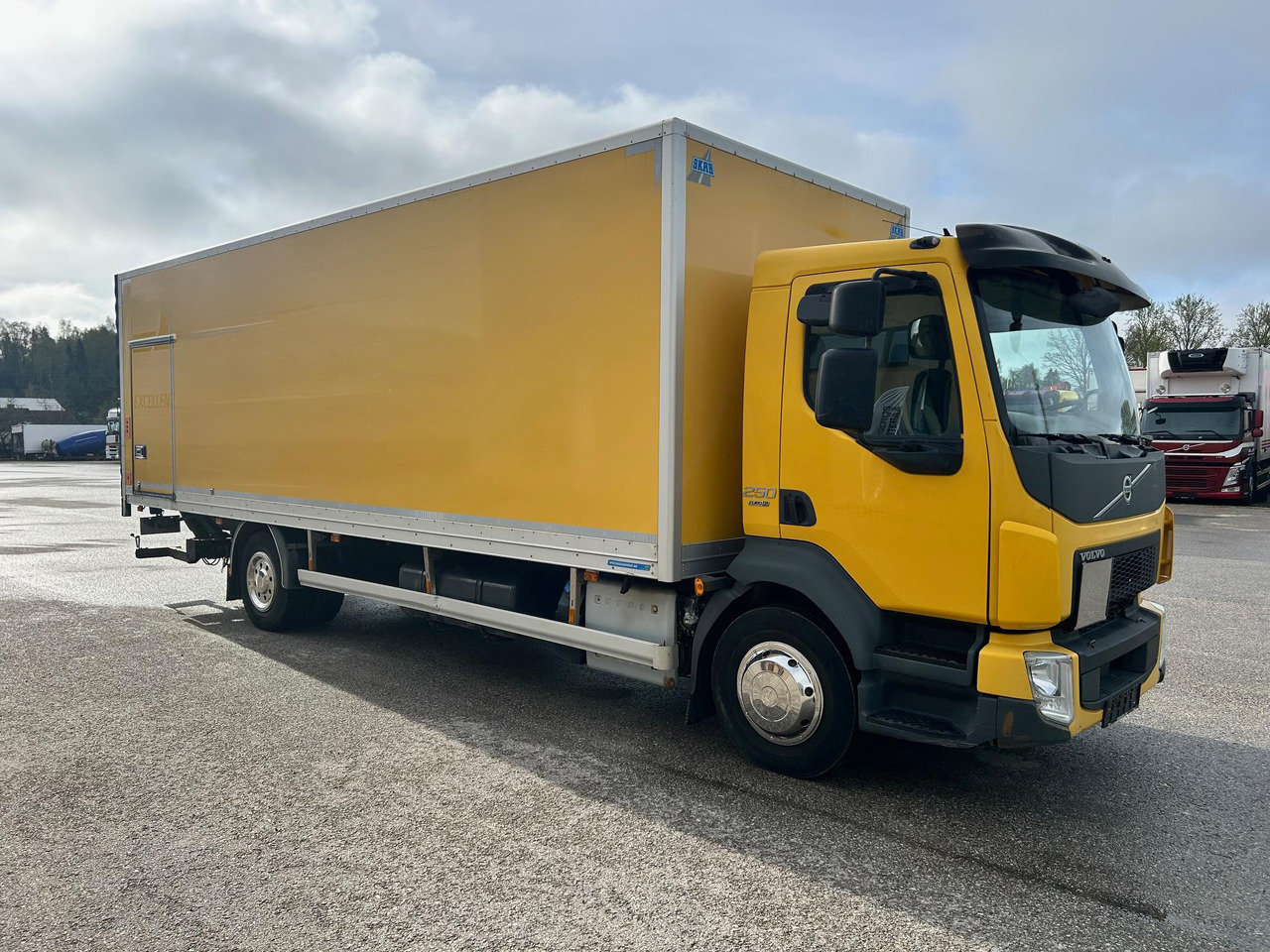 VOLVO FL250 - Bakwagen: afbeelding 1 VOLVO FL250 - Bakwagen: afbeelding 1