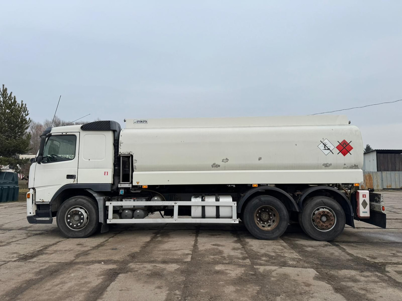 VOLVO FM12.380 - Tankwagen: afbeelding 4 VOLVO FM12.380 - Tankwagen: afbeelding 4