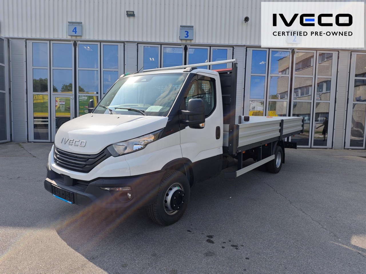 IVECO Pritsche - Vrachtwagen met open laadbak: afbeelding 4 IVECO Pritsche - Vrachtwagen met open laadbak: afbeelding 4