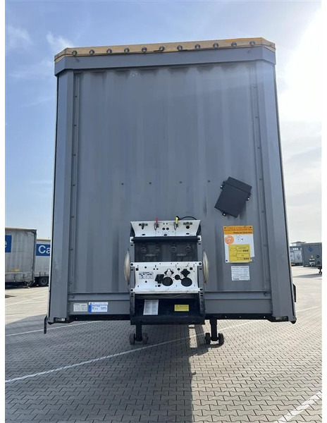 Krone 100x 2015 XL MEGA P400 HUCKEPACK - Gesloten oplegger: afbeelding 3 Krone 100x 2015 XL MEGA P400 HUCKEPACK - Gesloten oplegger: afbeelding 3