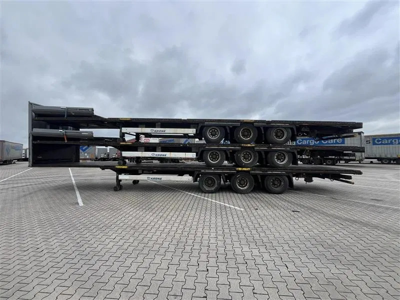 Krone 1x 2014 & 2x 2013 XL MEGA P400 HUCKEPACK FLAT STACK - Gesloten oplegger: afbeelding 5 Krone 1x 2014 & 2x 2013 XL MEGA P400 HUCKEPACK FLAT STACK - Gesloten oplegger: afbeelding 5