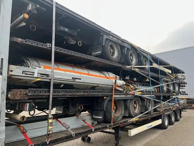 Krone multiple 2014 & 2015 XL P400 mega huckepack curtain sided trailer stacks - Gesloten oplegger: afbeelding 5 Krone multiple 2014 & 2015 XL P400 mega huckepack curtain sided trailer stacks - Gesloten oplegger: afbeelding 5
