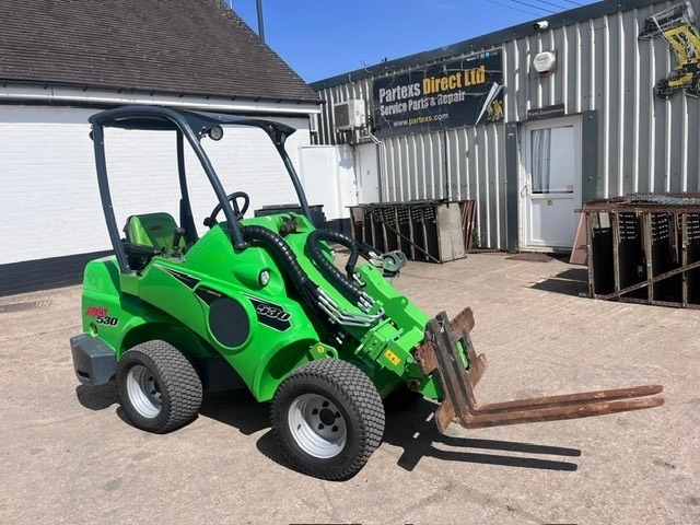 Avant M530 - Kniklader: afbeelding 2 Avant M530 - Kniklader: afbeelding 2